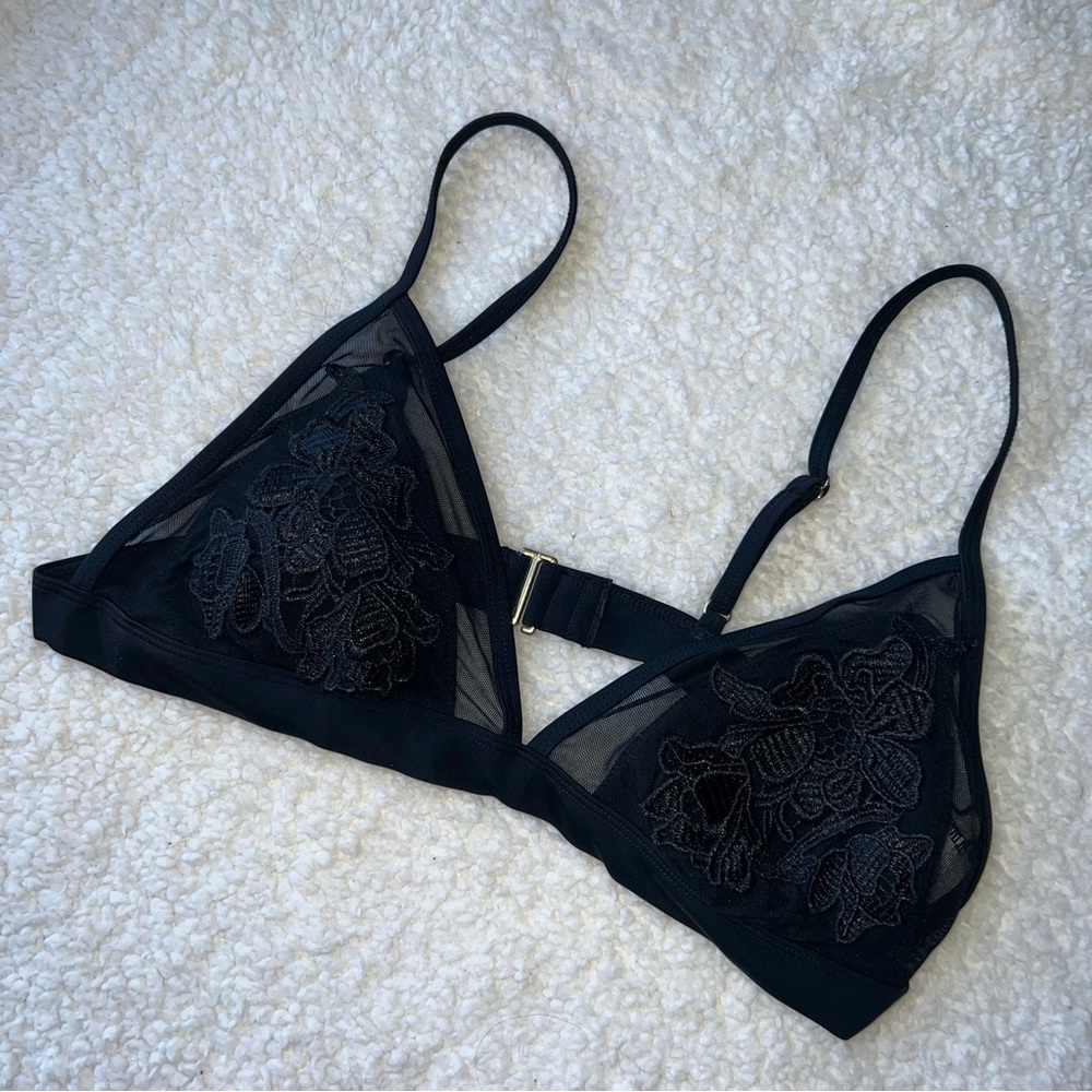 🖤 BLACK LACE BIKINI TOP 🖤
